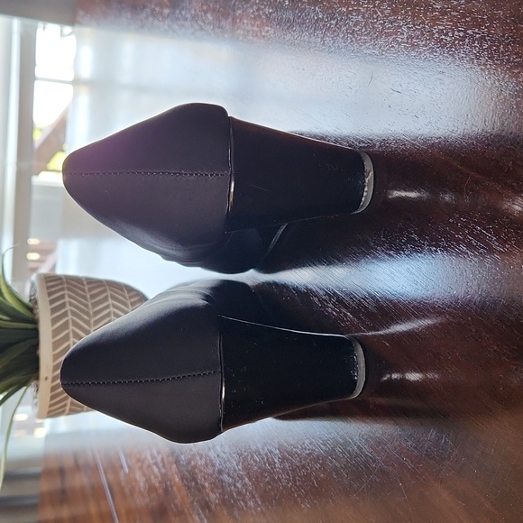 East 5th Women's Black Wedge 3 Inch Heel Size 9 Memory Foam - Picture 3 of 9